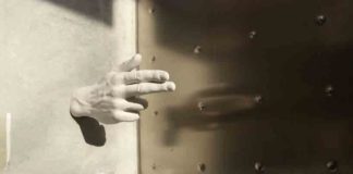 Скульптурний проєкт Hands, Барселона (4)