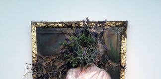 Valerie Hegarty. Женщина в белом