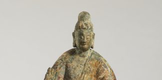 A BRONZE VOTIVE FIGURE OF BUDDHA