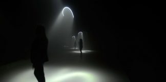 United_Visual-Artists-Momentum_5