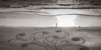 1391017703_beach-art10