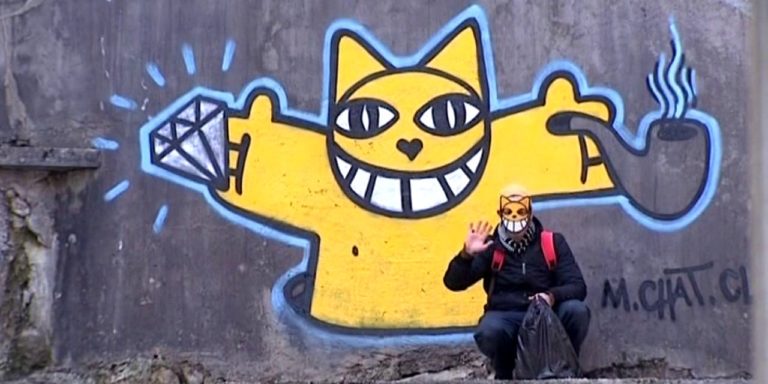 v-parizhe-xudozhnika-xotyat-posadit-v-tyurmu-za-graffiti-na-zabore-2