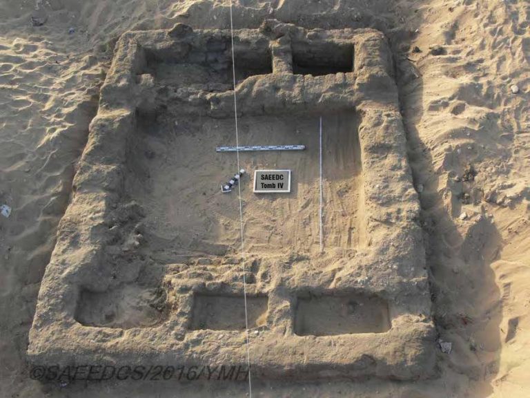 9. Археологи раскопали «потерянный город» Египта