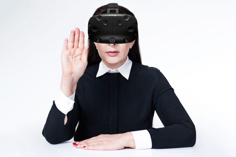 Художники предлагают взглянуть на их работы в формате виртуальной реальности 2